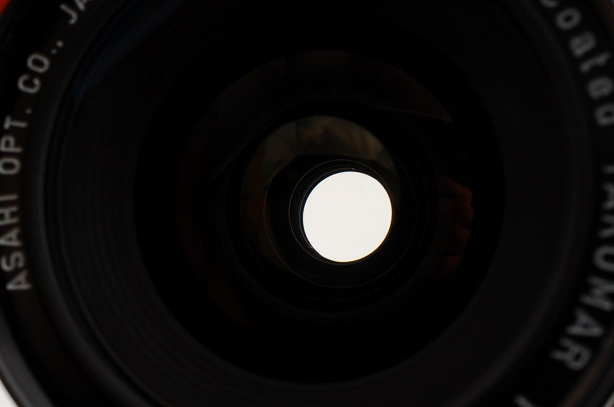 [NEAR MINT+ Case] Pentax SMC Takumar 28mm f/3.5 Wide MF Lens M42 Screw Japan