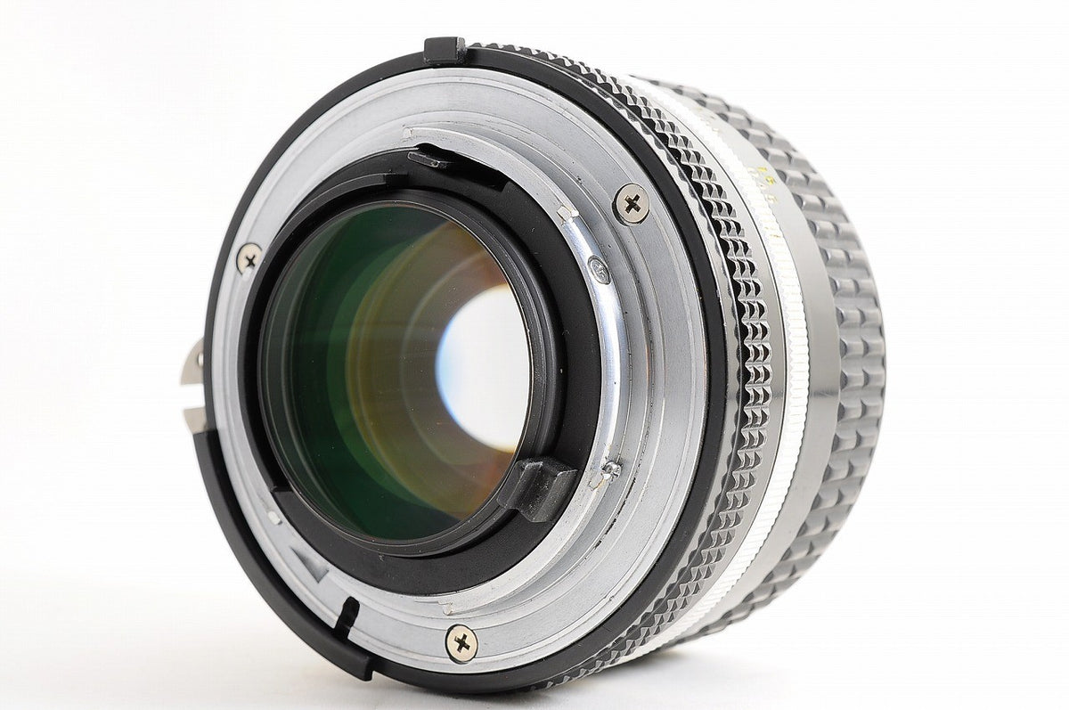 [Near Mint+ w/ Caps] Nikon AIS Nikkor 50mm f1.4 Fast MF Standard Prime Lens Jp