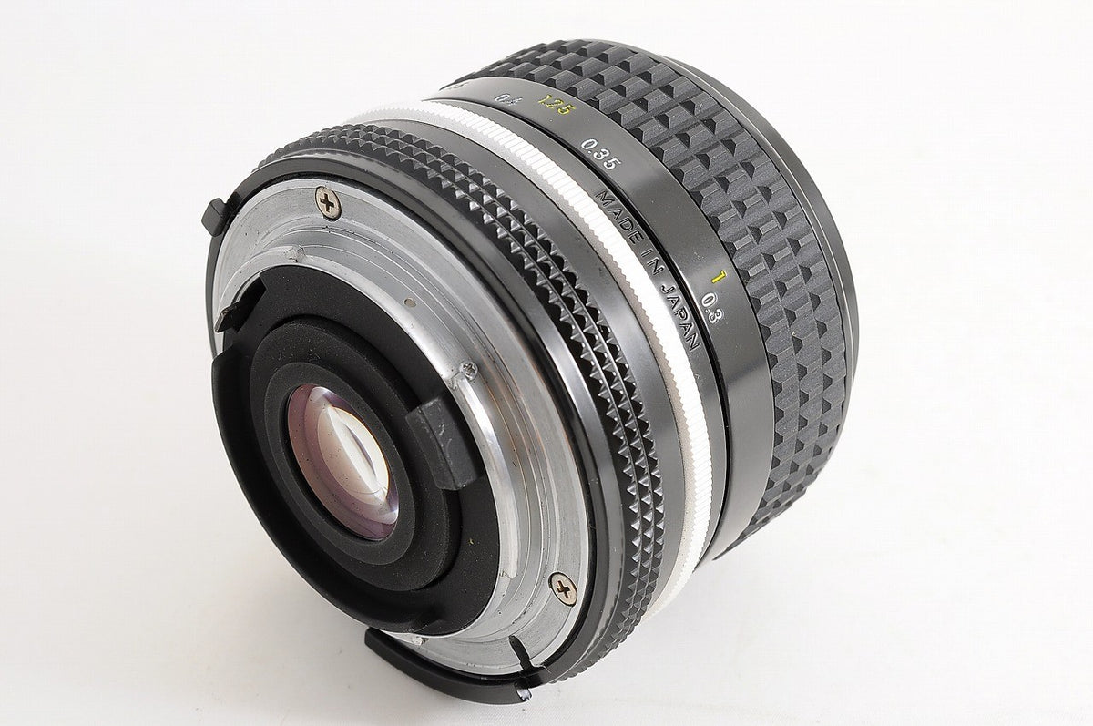 [Mint w/Filter] Nikon AI Nikkor 28mm f3.5 MF Wide Angle Prime Lens F Mount Japan