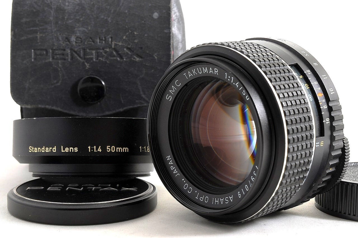 [NEAR MINT+ Hood Case] Pentax SMC Takumar 50mm f/1.4 Fast MF Lens M42 Japan