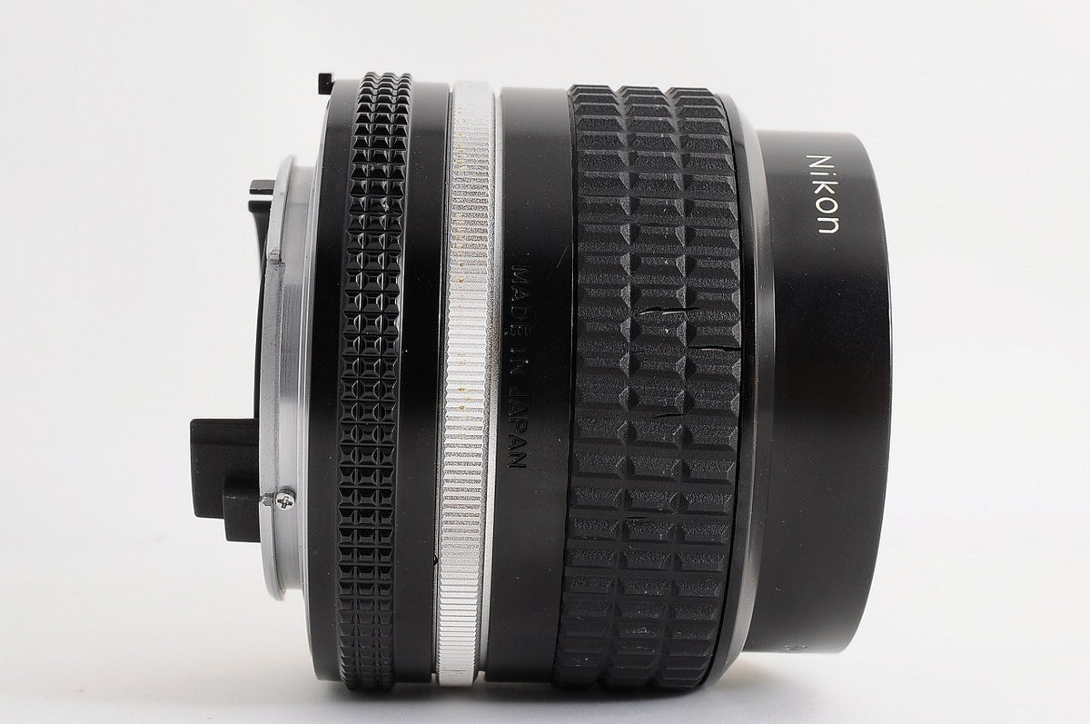 [Mint SIC Coating] Nikon AI-S AIS Nikkor 24mm f/2 Fast Wide MF Nikon F Japan