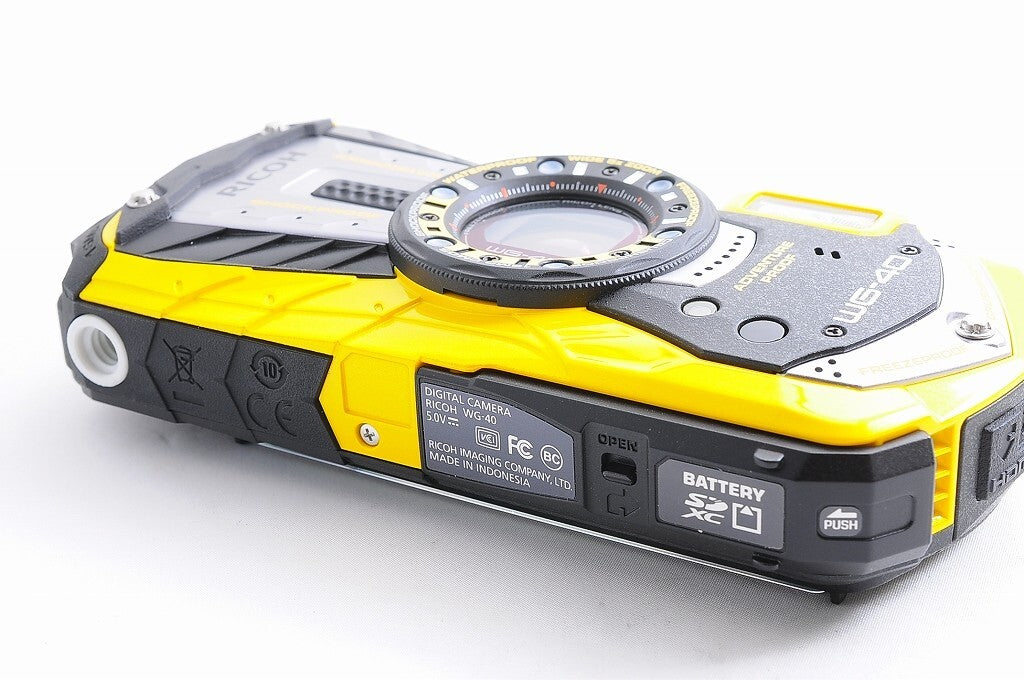 [NEAR UNUSED] Ricoh WG-40 Yellow Waterproof Shockproof Digicam Full HD Japan