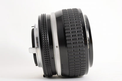 [Near Mint+ w/HS-2 Hood] Nikon AIS Nikkor 50mm f1.2 Fast MF Standard Lens Japan