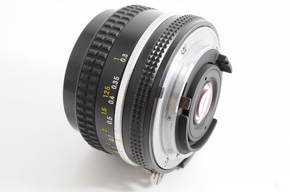[Near Mint+ w/Filter] Nikon AI-S Nikkor 20mm f3.5 MF Ultra Wide Prime Lens Japan
