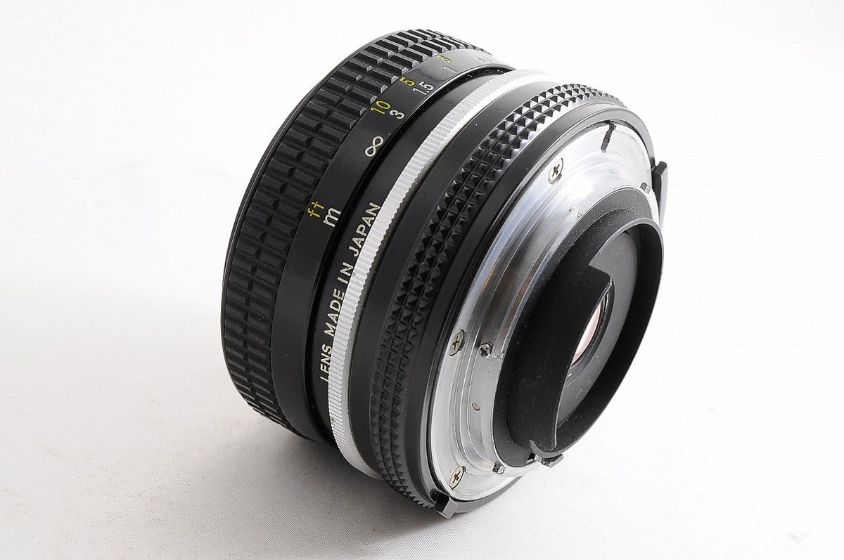 [MINT HN-1 Hood] Nikon AI Nikkor 20mm f/4 Ultra-Wide MF Lens Nikon F Mount Japan