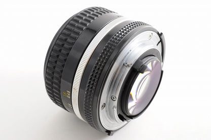 [Near Mint+ w/ Caps] Nikon AIS Nikkor 50mm f1.4 Fast MF Standard Prime Lens Jp