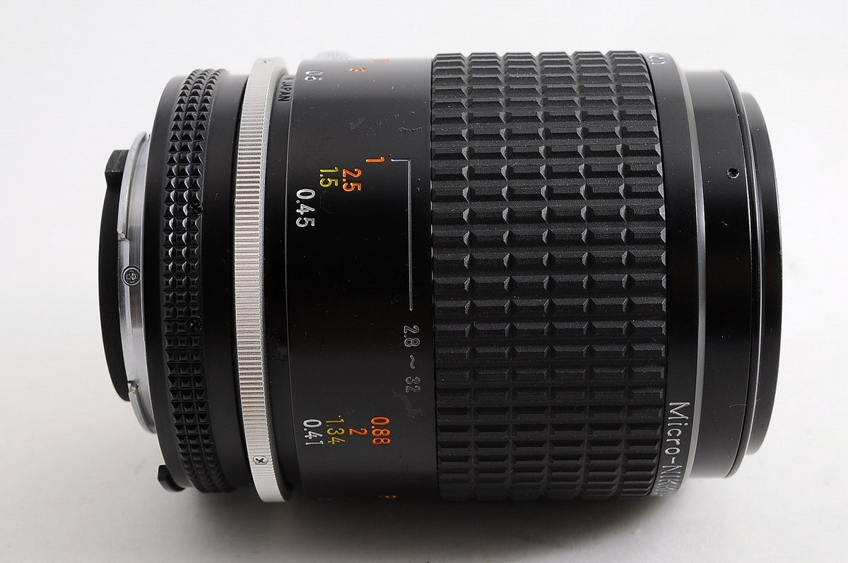 [Mint w/ HS-14 Hood] Nikon AIS Micro NIKKOR 105mm f2.8 MF Macro Lens Japan