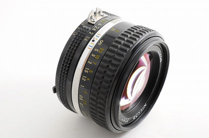 [Near Mint+ w/ Caps] Nikon AIS Nikkor 50mm f1.4 Fast MF Standard Prime Lens Jp