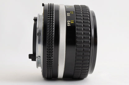 [Near Mint+] Nikon AI-S AIS Nikkor 50mm f/1.4 Fast MF Lens Nikon F Mount Japan