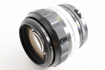 [Near Mint+ w/HN-21 Hood] Nikon Non AI Nikkor H Auto 85mm f1.8 MF Prime Japan